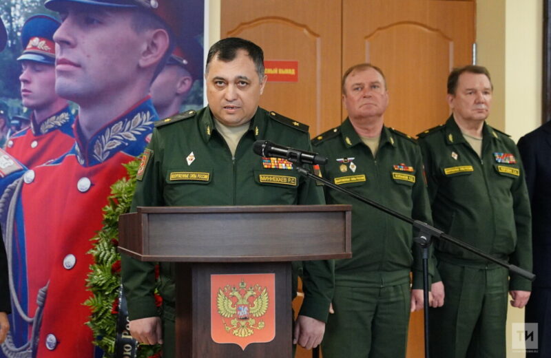 Maj Gen Rustam Minnekaev