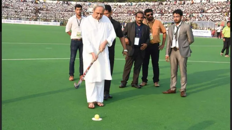 Naveen & Hockey