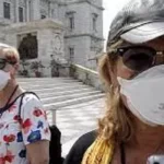 Foreign tourists