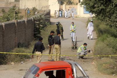 Pak polio team