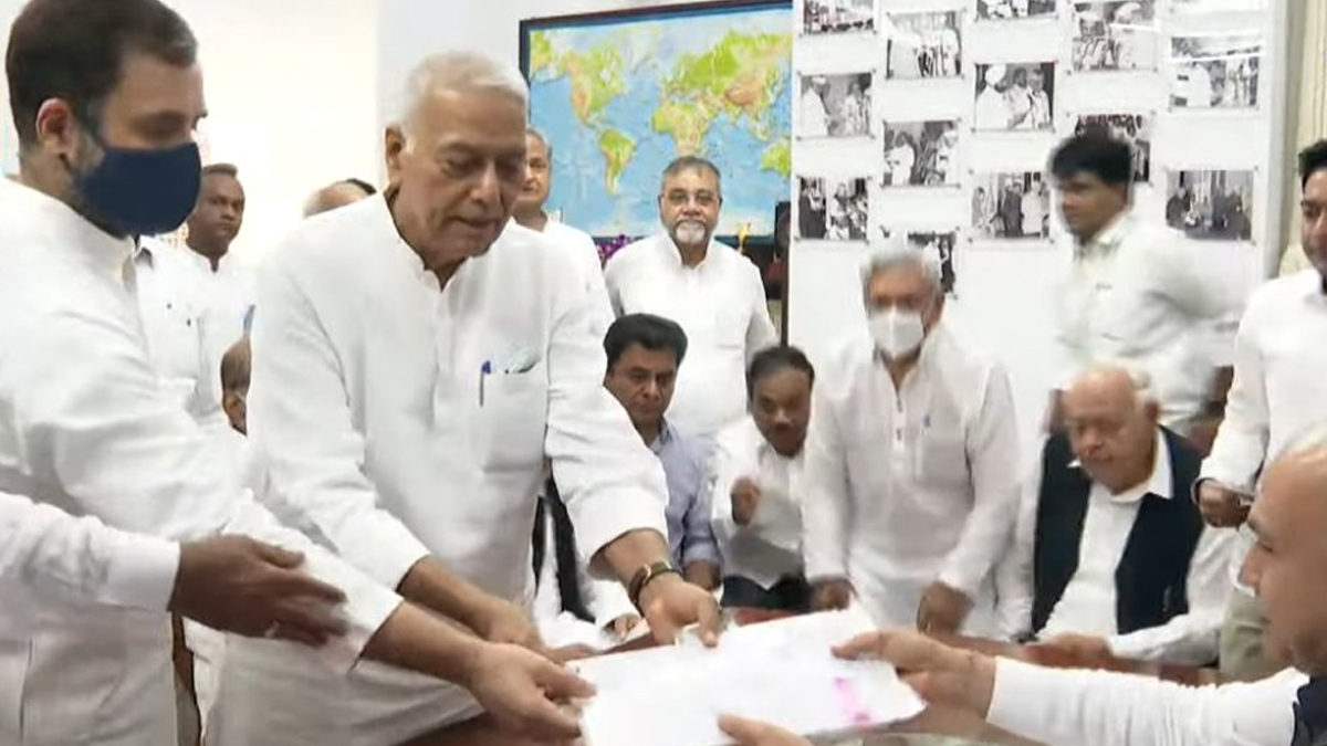 Yashwant Sinha Files Nomination