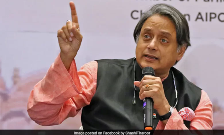 shashi-tharoor