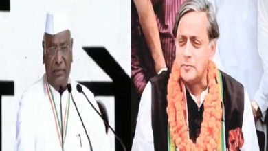 Kharge-Tharoor