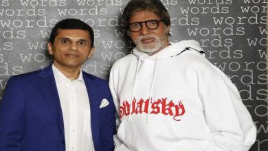 Anand -Amitabh