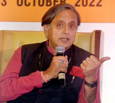 Shashi nTharoor