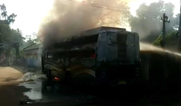 Ouri bus in fire