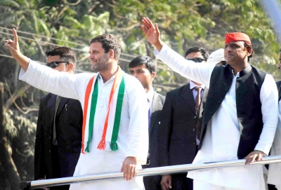 Rahul-Akhilesh