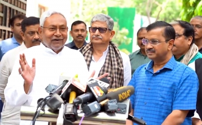 Nitish & Kejriwal