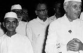 Lalbahadur-Nehru