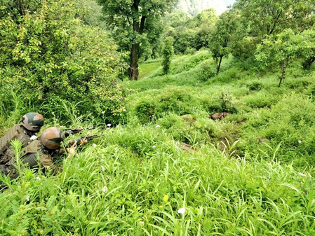 #KishtwarEncounter #IndianArmy #JammuAndKashmir #TerroristAttack #SoldierMartyred