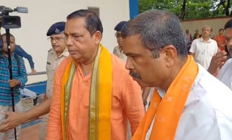 Why did Dharmendra say this about Soumyashri's self-immolation?