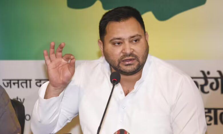 Tejashwi Yadav's objection: Irregularities in voter list are a disaster for democracy