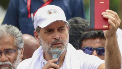 "Election Commission is working on its own will without any fear": Rahul Gandhi