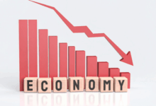 China's economic slowdown sharpens