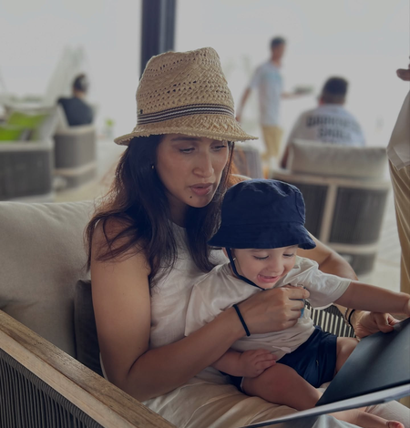 Sagarika Ghatge Baby Singing